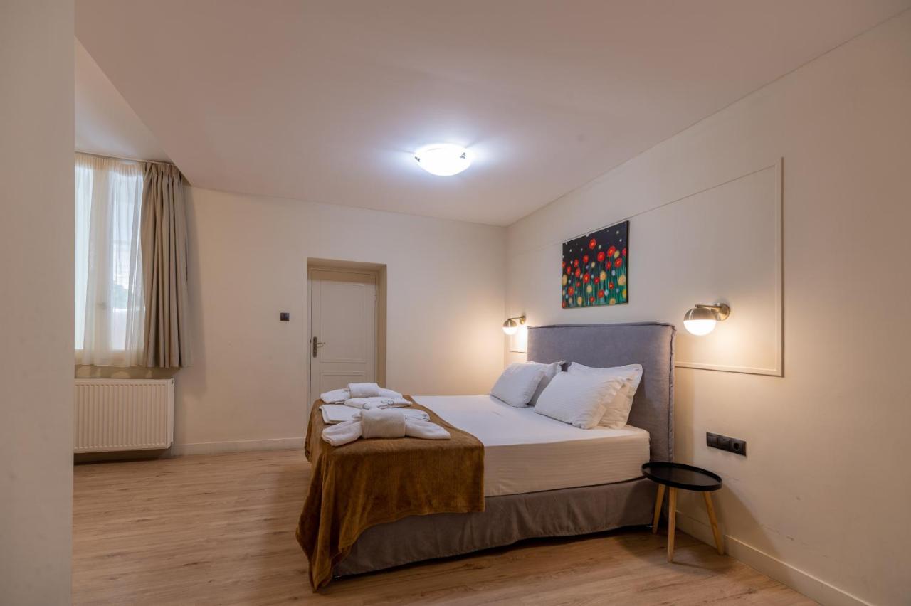 Plaka Arch Suites Atenas Exterior foto
